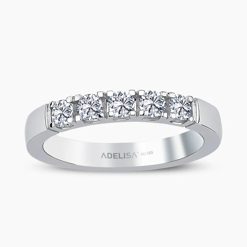 Beyaz Altın 0.50 Karat Beştaş Pırlanta Yüzük