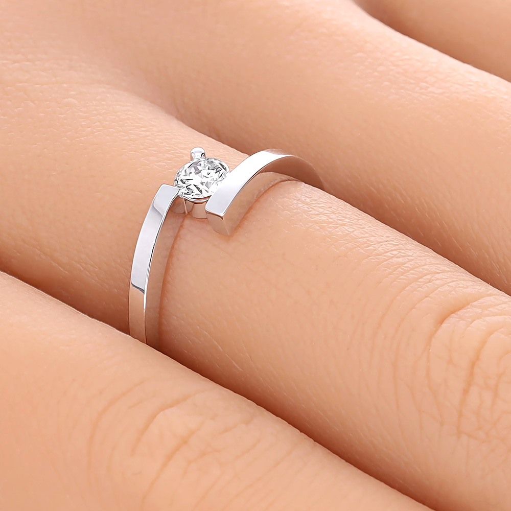 ADL215-210GR-025CT-HAND-ZOOM